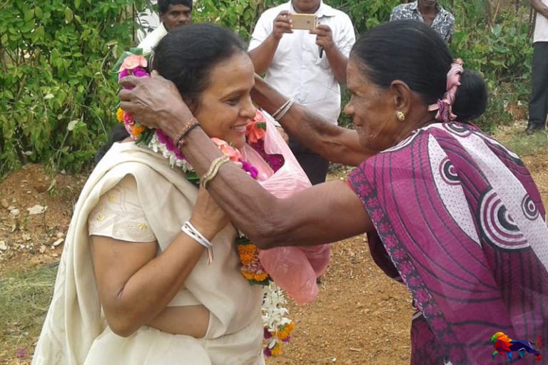 විපක්ෂ මන්ත්‍රීණි රෝහිණී ගෙන් විපක්ෂයට බරපතල චෝදනාවක් !