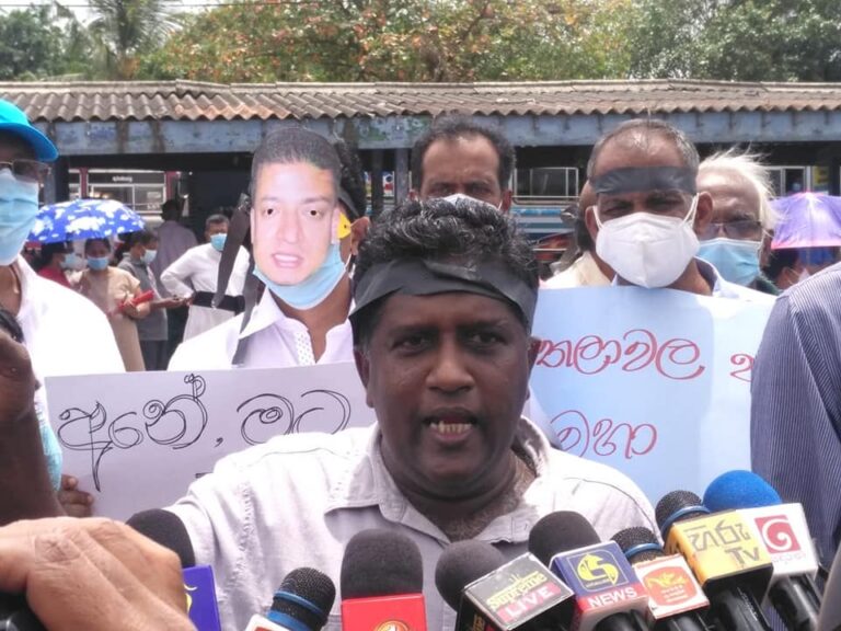 මර්ධනයට ඒරෙහිව අනුරාධපුරයේත් විරෝධතා !